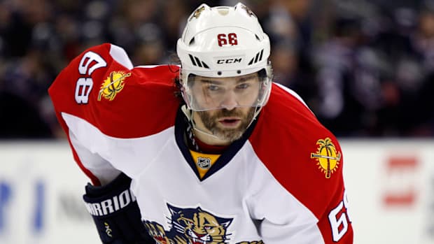 jaromir-jagr-ties-gordie-howe-all-time-points-record.jpg